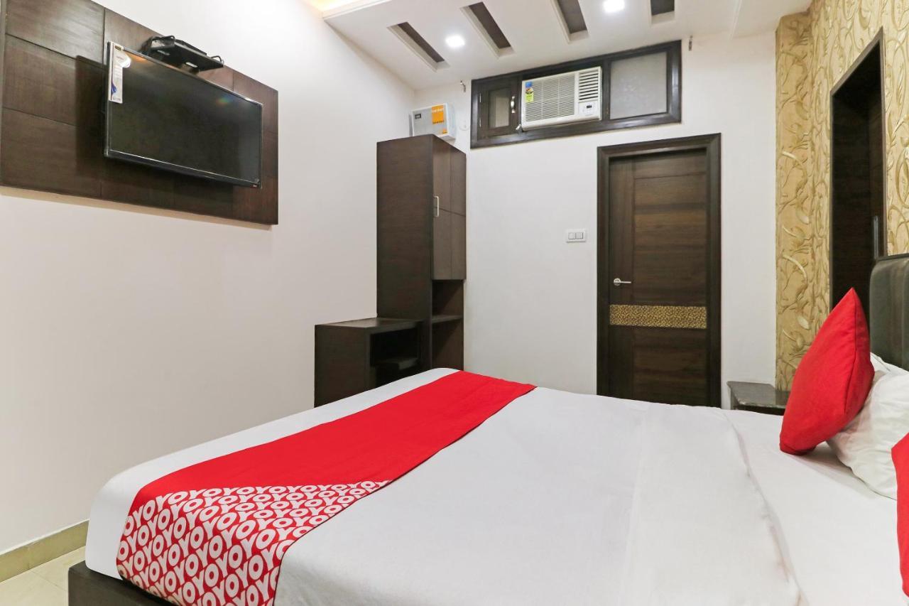 Hotel Oyo 48489 Adarsh Plaza Saharanpur Exterior foto