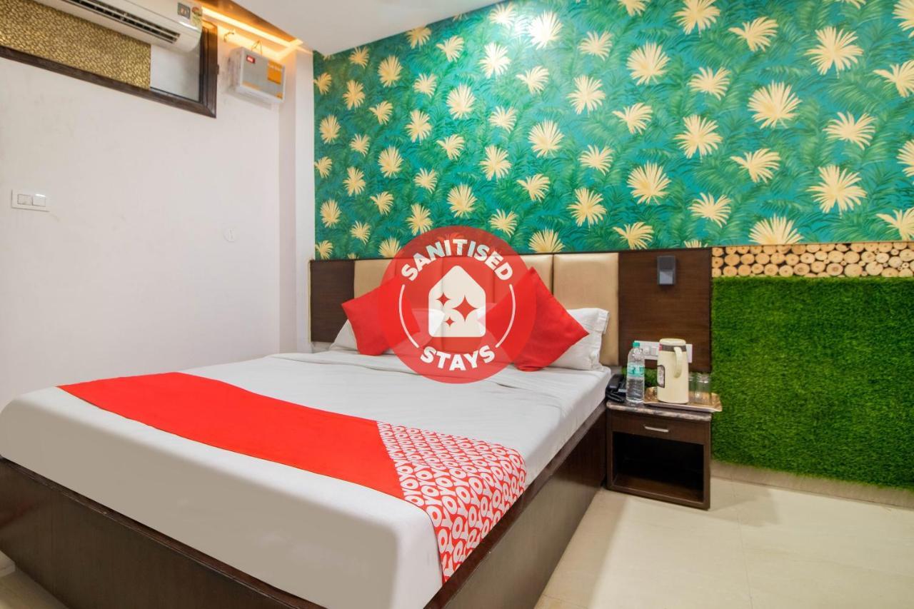 Hotel Oyo 48489 Adarsh Plaza Saharanpur Exterior foto